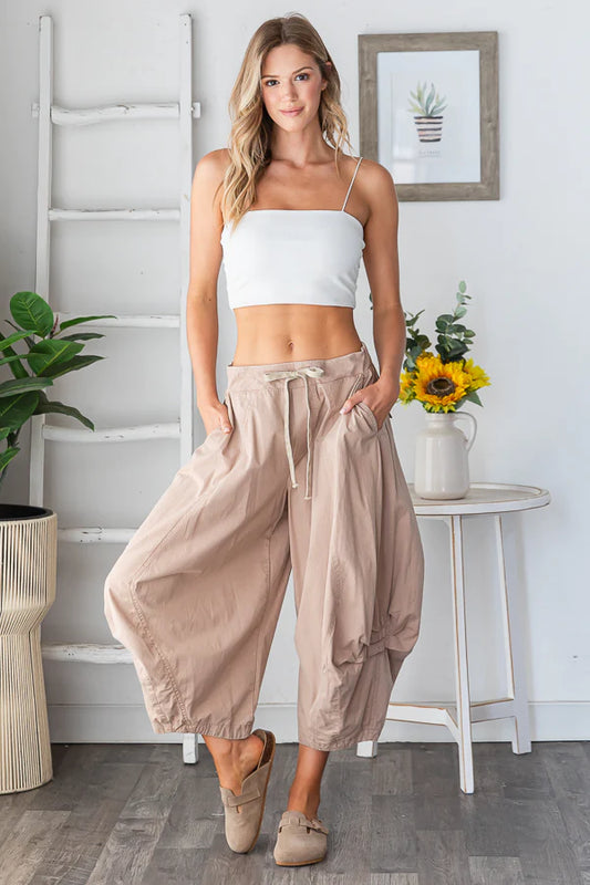 WASHED ALADIN HAREM CROPPED PANTS-Latte